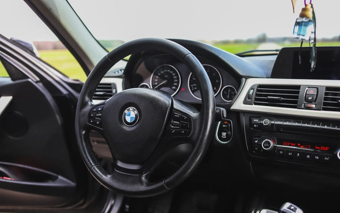 BMW Seria 3 cena 38000 przebieg: 411300, rok produkcji 2014 z Luboń małe 301